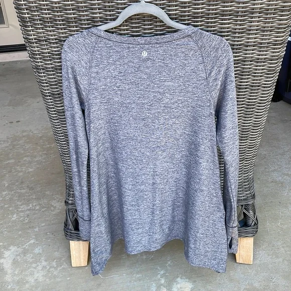 Lululemon Rulu Rehearsal Heathered Gray Black Swan Top - Picture 3 of 4